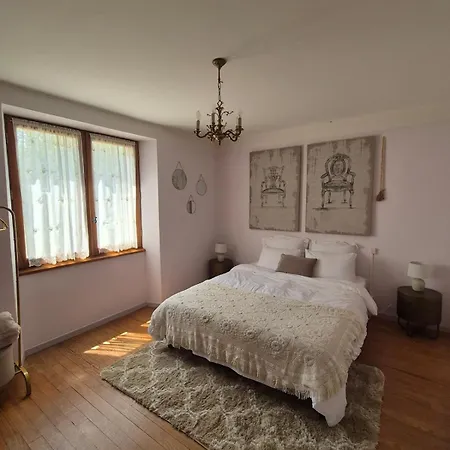 Сasa de vacaciones Des Rosiers